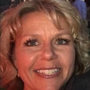 Meet your Posher, Sandi